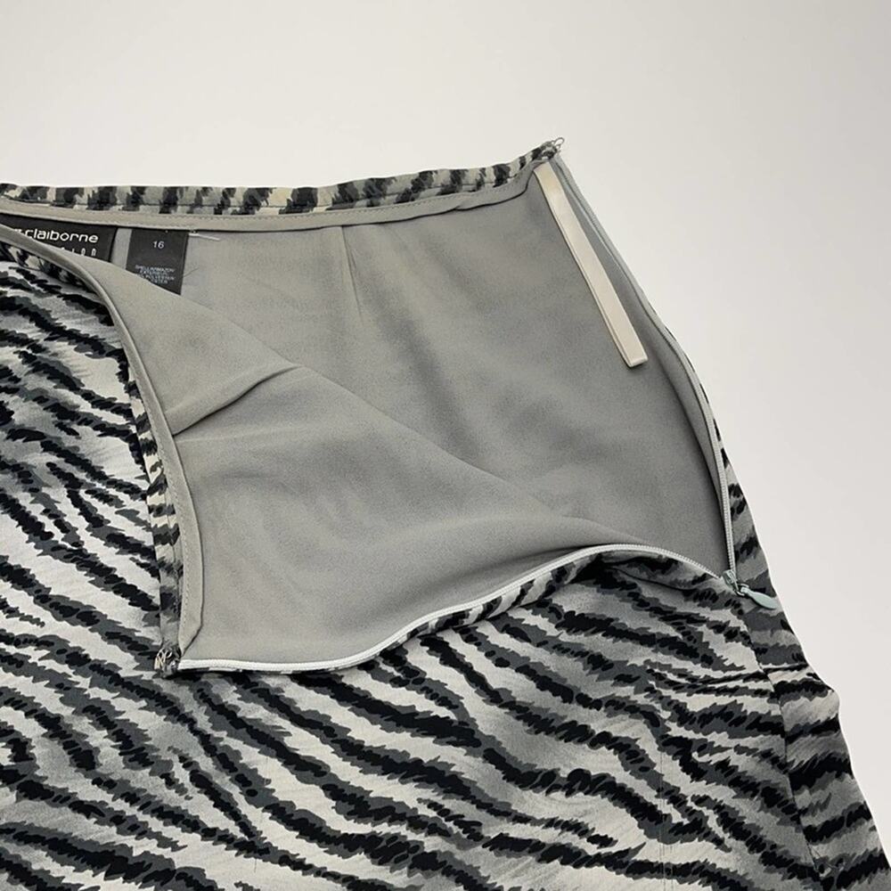 LIZ CLAIBORNE Womens 16 Gray Black Leopard Skirt - Picture 2 of 3